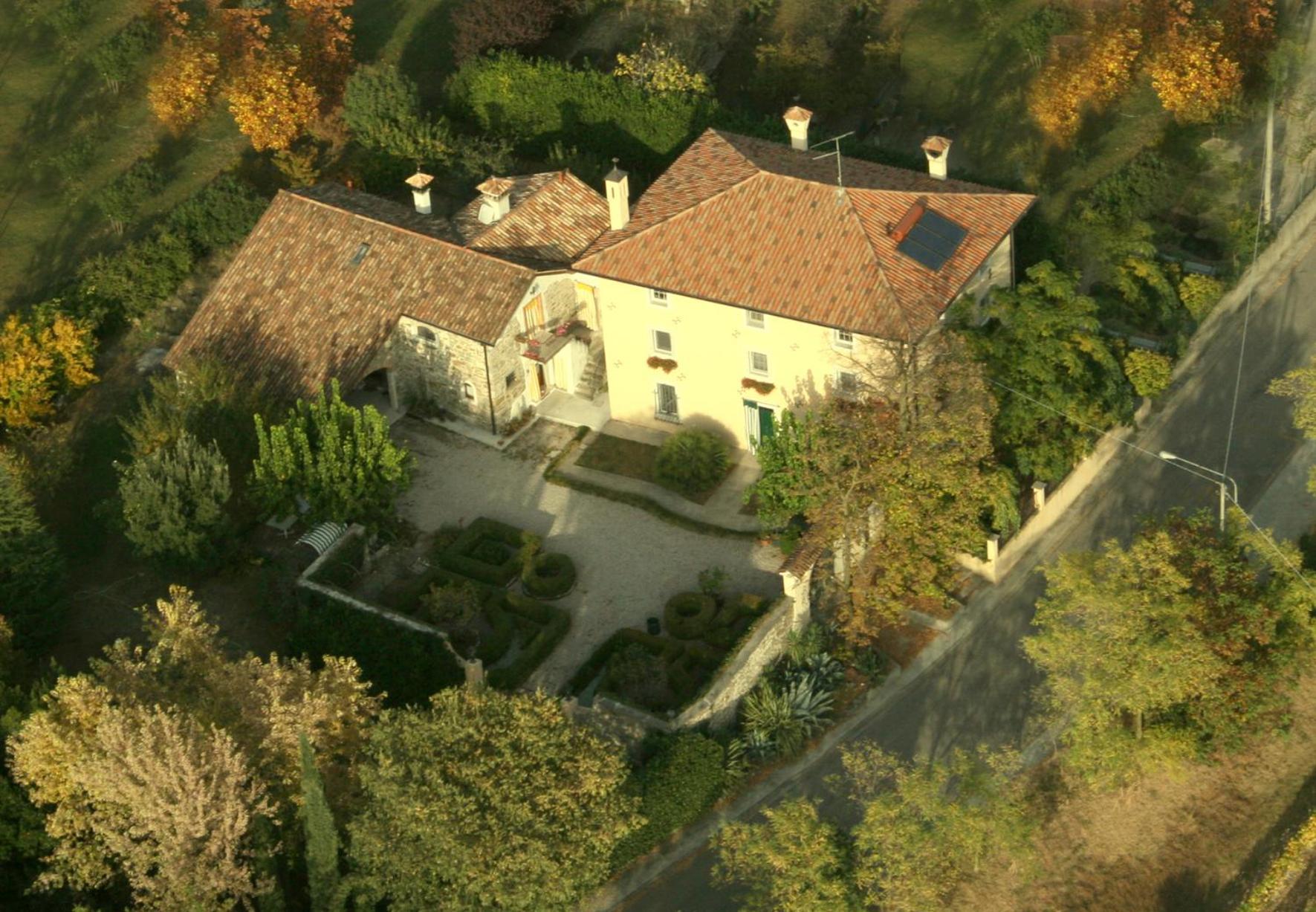 Casa Due Tigli B&B Corno di Rosazzo Exterior photo